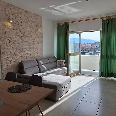 Apartmani Maris III Rab Town Exterior photo